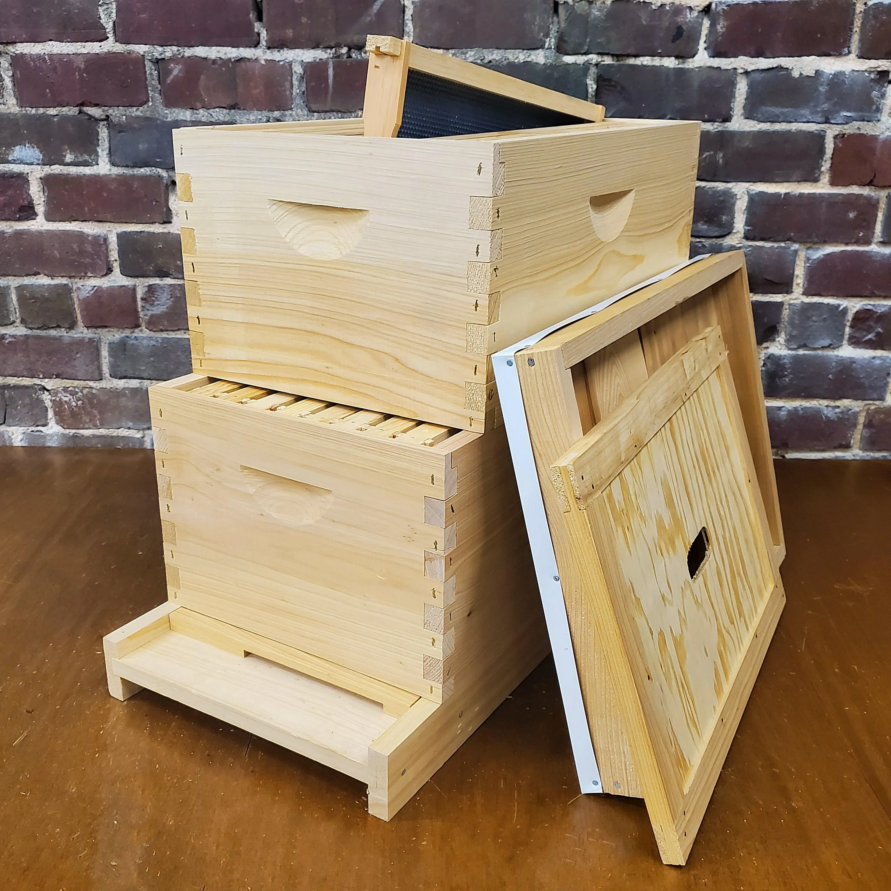 8-Frame Double Deep Box Hive Kit