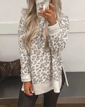 LEOPARD PRINT COZY SWEATSHIRT