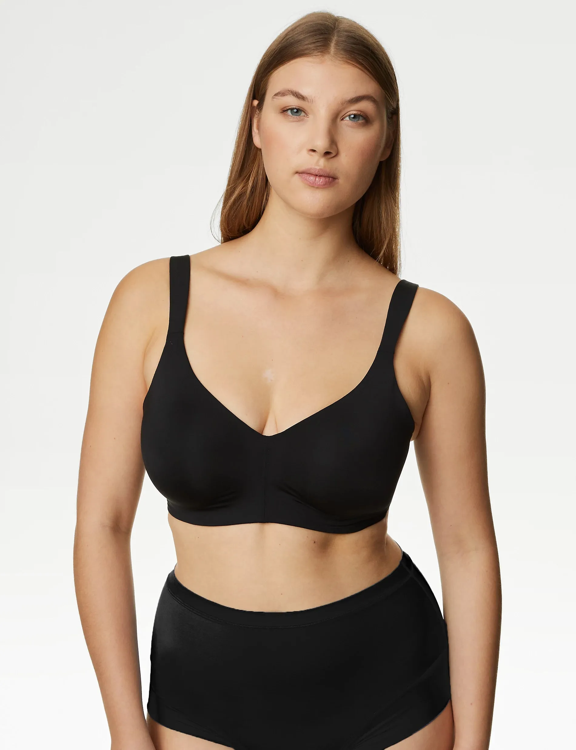 Marks & Spencer Flexifit Wired Minimiser Bra, black