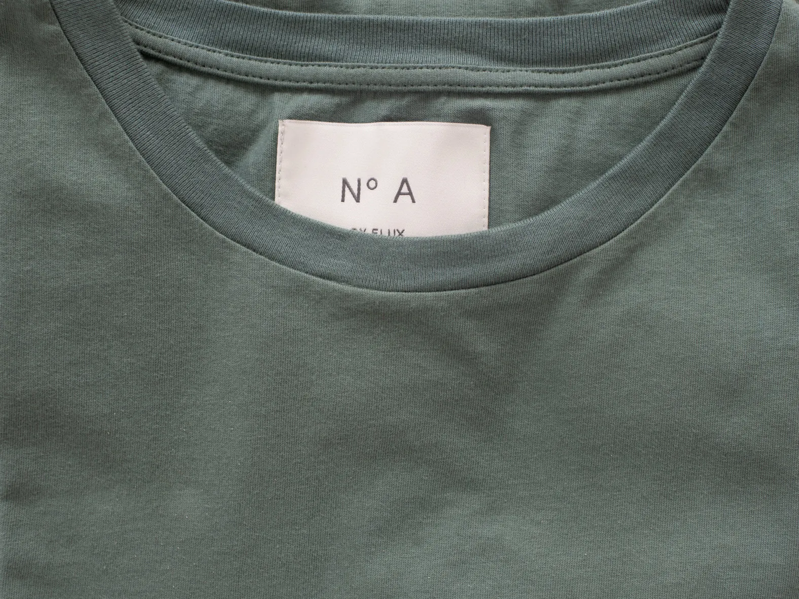 Nº A. CLASSIC FIT. SAGE GREEN.